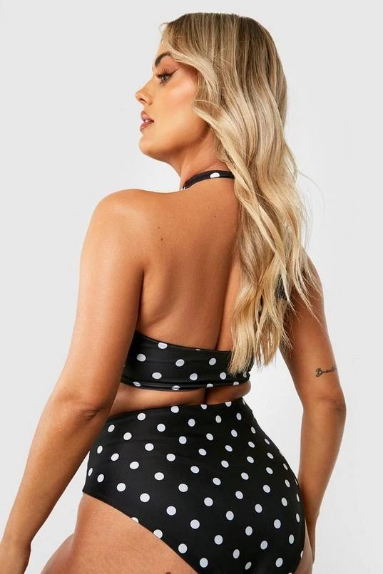 BOOHOO Plus Polka Reversible Tie Front Bikini Top 2 BOOHOO Plus Polka Reversible Tie Front Bikini Top - Image 2