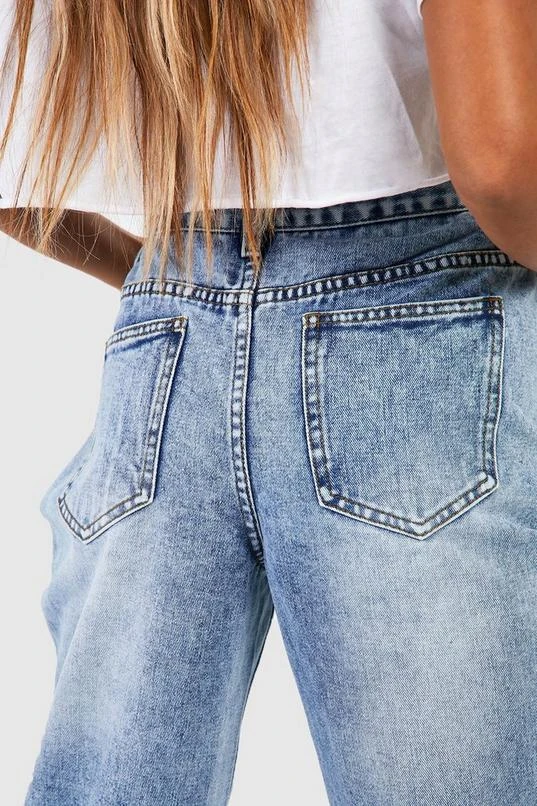 BOOHOO Belted Tie Front Wide Leg Jeans 4 BOOHOO Belted Tie Front Wide Leg Jeans - Image 4