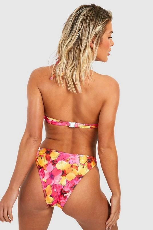 BOOHOO Tropical Push Up Plunge Bikini Top 2 BOOHOO Tropical Push Up Plunge Bikini Top - Image 2