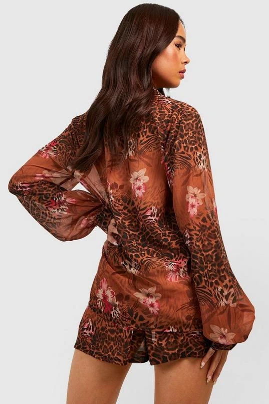 BOOHOO Petite Tropical Leopard Beach Two-Piece 2 BOOHOO Petite Tropical Leopard Beach Two-Piece - Image 2