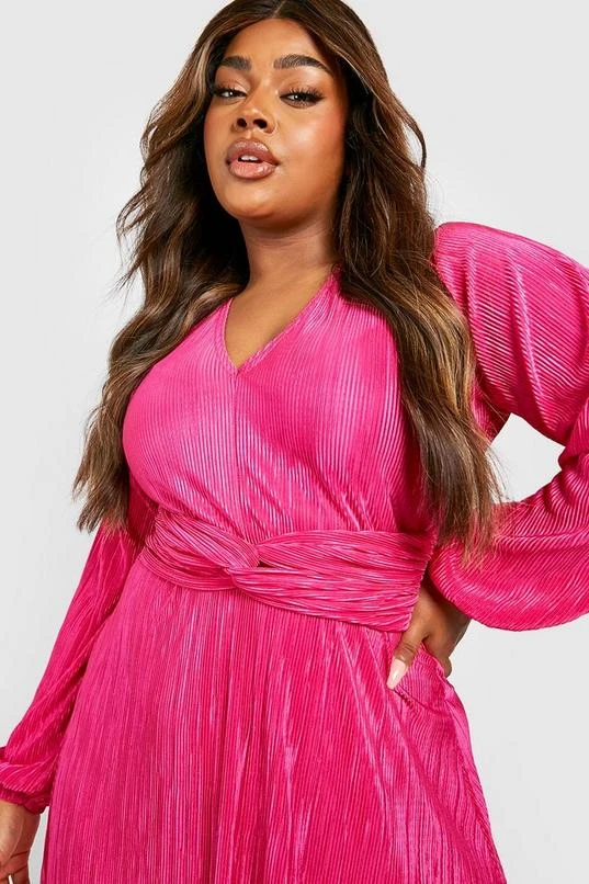 BOOHOO Plus Plisse Skater Dress 4 BOOHOO Plus Plisse Skater Dress - Image 4