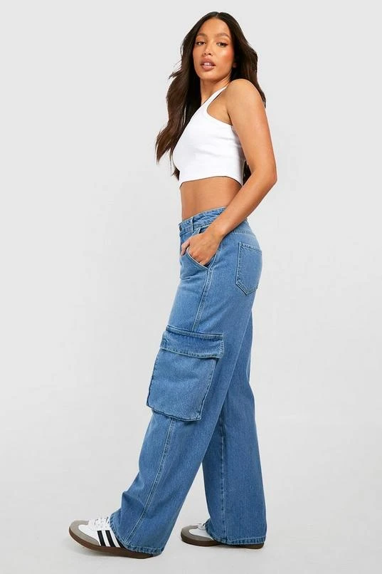 BOOHOO Tall Low Rise Cargo Wide Leg Jeans 3 BOOHOO Tall Low Rise Cargo Wide Leg Jeans - Image 3
