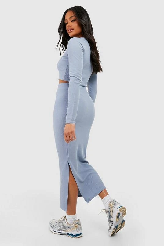 BOOHOO Ribbed Side Split Midi Skirt 2 BOOHOO Ribbed Side Split Midi Skirt - Image 2