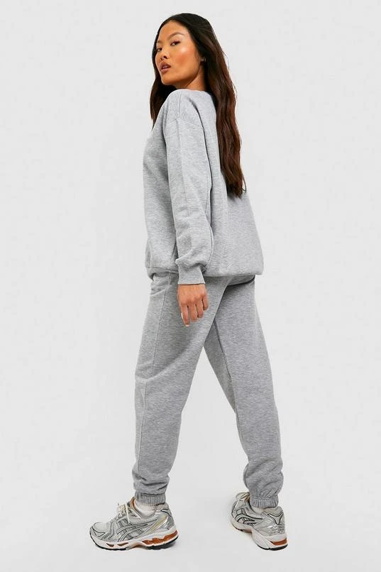 BOOHOO Petite Design Studio Slogan Oversized Tracksuit 2 BOOHOO Petite Design Studio Slogan Oversized Tracksuit - Image 2