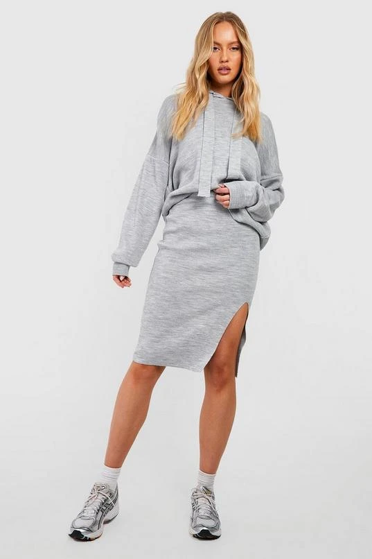 BOOHOO Tall Knitted Oversized Hoodie And Midi Skirt Coord 1 BOOHOO Tall Knitted Oversized Hoodie And Midi Skirt Coord