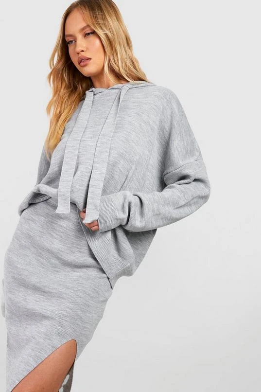 BOOHOO Tall Knitted Oversized Hoodie And Midi Skirt Coord 4 BOOHOO Tall Knitted Oversized Hoodie And Midi Skirt Coord - Image 4