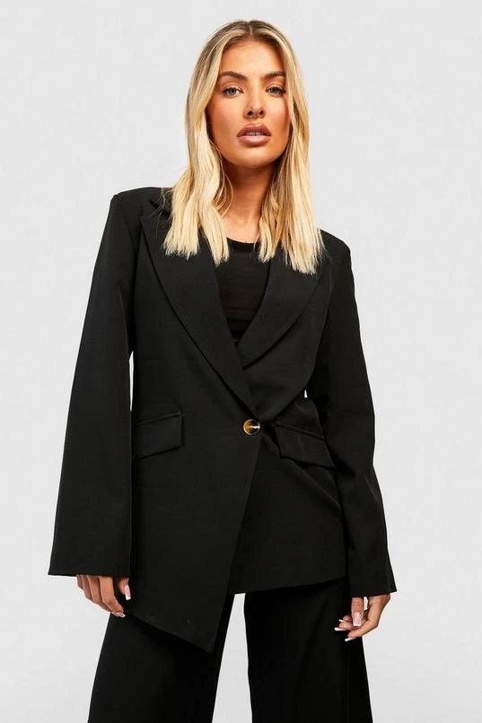 BOOHOO Asymmetric Relaxed Fit Tailored Blazer 1 BOOHOO Asymmetric Relaxed Fit Tailored Blazer