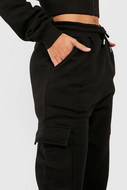 BOOHOO Straight Leg Cargo Jogger 4 BOOHOO Straight Leg Cargo Jogger - Image 4