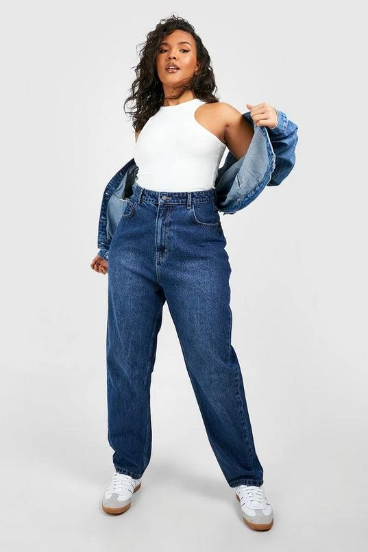 BOOHOO Plus High Waist Bum Shaper Mom Jean 1 BOOHOO Plus High Waist Bum Shaper Mom Jean