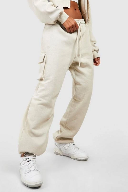 BOOHOO 3 Piece Cropped Zip Through Hooded Tracksuit 4 BOOHOO 3 Piece Cropped Zip Through Hooded Tracksuit - Image 4