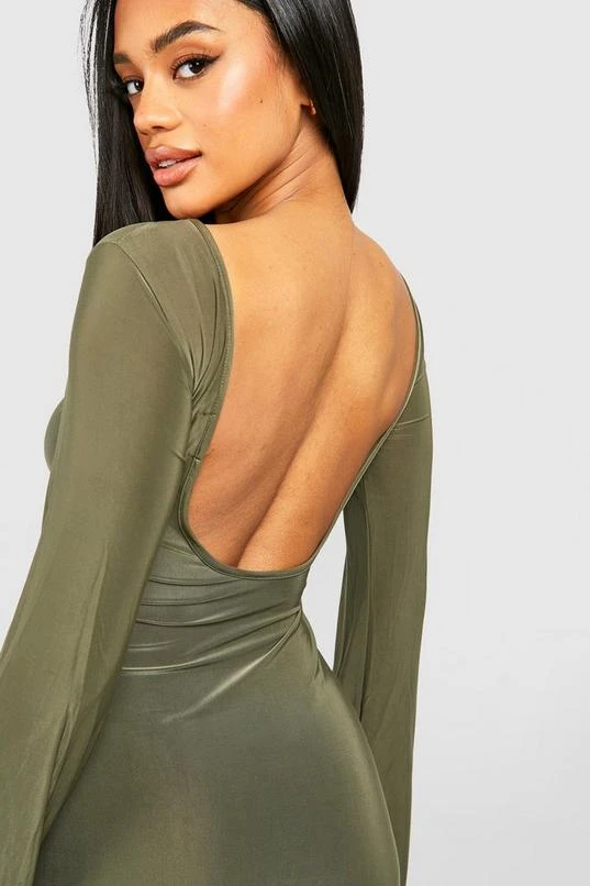 BOOHOO Heavy Soft Touch Low Back Maxi Dress 4 BOOHOO Heavy Soft Touch Low Back Maxi Dress - Image 4