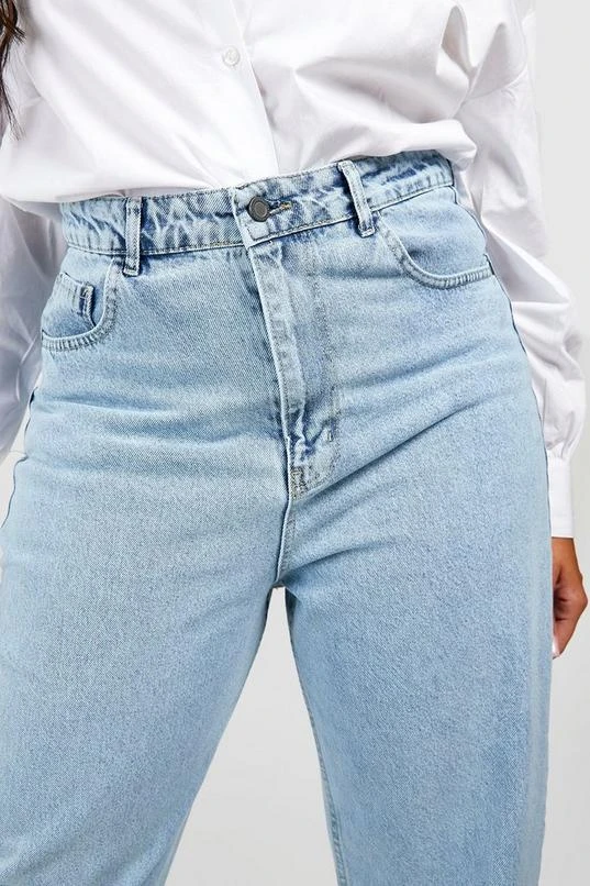 BOOHOO Plus Acid Wash High Waist Mom Jean 4 BOOHOO Plus Acid Wash High Waist Mom Jean - Image 4