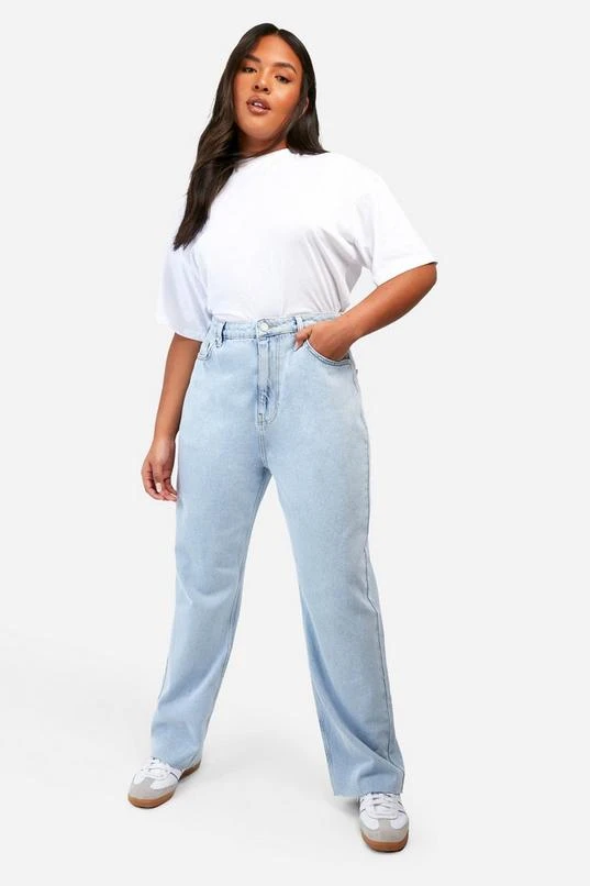 BOOHOO Plus Bleach Wash Straight Leg Jeans 4 BOOHOO Plus Bleach Wash Straight Leg Jeans - Image 4