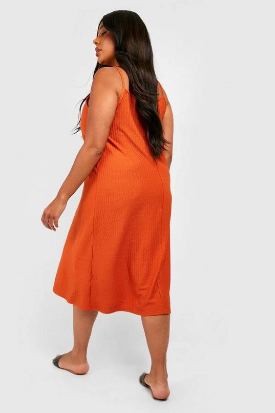 BOOHOO Plus Textured Midi Sun Dress 2 BOOHOO Plus Textured Midi Sun Dress - Image 2