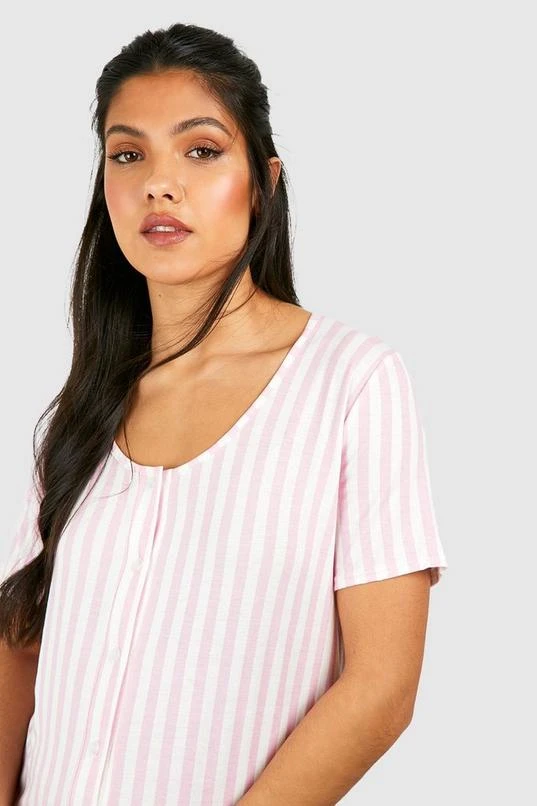 BOOHOO Maternity 2 Pack Stripe Button Front Nightgown 4 BOOHOO Maternity 2 Pack Stripe Button Front Nightgown - Image 4
