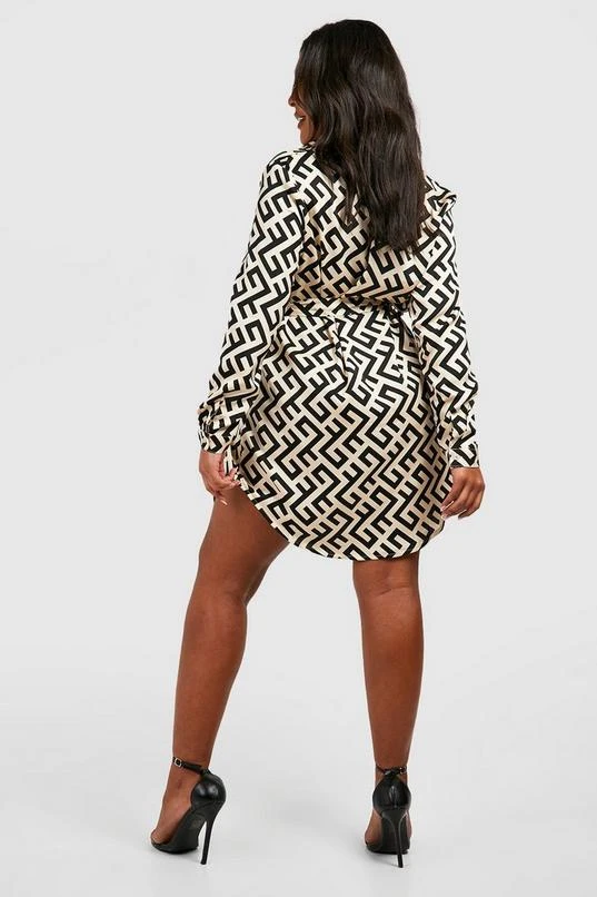 BOOHOO Plus Mono Printed Shirt Dress 2 BOOHOO Plus Mono Printed Shirt Dress - Image 2