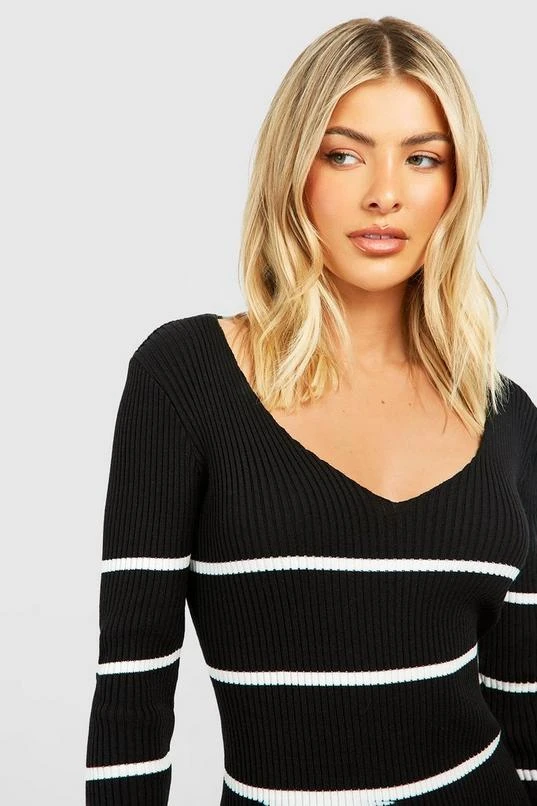 BOOHOO Long Sleeve Stripe Midi Knit Dress 4 BOOHOO Long Sleeve Stripe Midi Knit Dress - Image 4
