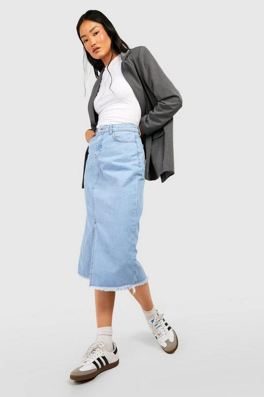 BOOHOO Split Front Fray Hem Denim Midi Skirt 3 BOOHOO Split Front Fray Hem Denim Midi Skirt - Image 3
