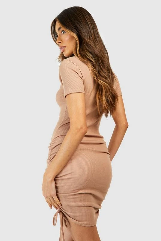 BOOHOO Ruched Detail Ribbed Mini Bodycon Dress 2 BOOHOO Ruched Detail Ribbed Mini Bodycon Dress - Image 2