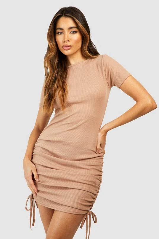 BOOHOO Ruched Detail Ribbed Mini Bodycon Dress 4 BOOHOO Ruched Detail Ribbed Mini Bodycon Dress - Image 4