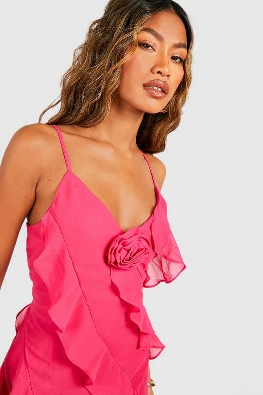 BOOHOO Rose Corsage Detail Ruffle Maxi Dress 4 BOOHOO Rose Corsage Detail Ruffle Maxi Dress - Image 4