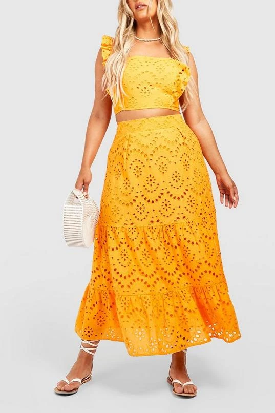 BOOHOO Plus Eyelet Frill Hem Midi Skirt 4 BOOHOO Plus Eyelet Frill Hem Midi Skirt - Image 4