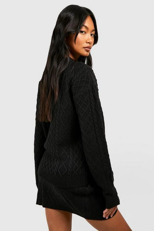 BOOHOO Cable Sweater And Mini Skirt Knitted Two-Piece 2 BOOHOO Cable Sweater And Mini Skirt Knitted Two-Piece - Image 2
