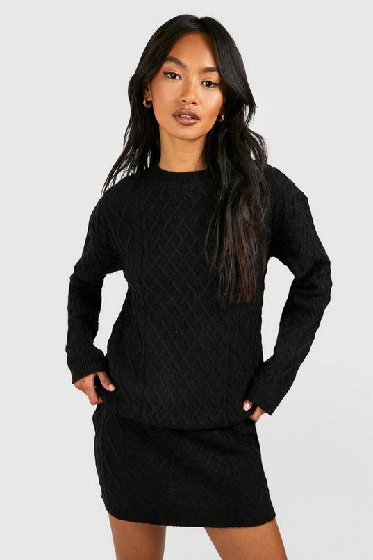 BOOHOO Cable Sweater And Mini Skirt Knitted Two-Piece 3 BOOHOO Cable Sweater And Mini Skirt Knitted Two-Piece - Image 3