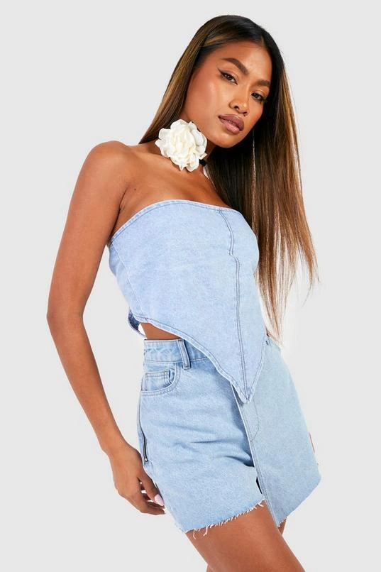 BOOHOO Wrap Waist Raw Hem Denim Skort 3 BOOHOO Wrap Waist Raw Hem Denim Skort - Image 3