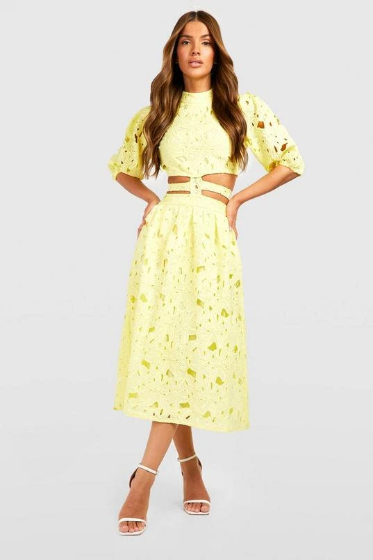 BOOHOO Premium Lace Cut Out Midi Dress 3 BOOHOO Premium Lace Cut Out Midi Dress - Image 3
