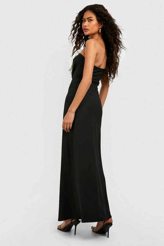 BOOHOO Rose Detail Bandeau Maxi Dress 2 BOOHOO Rose Detail Bandeau Maxi Dress - Image 2