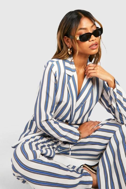 BOOHOO Linen Look Striped Contrast Button Blazer 4 BOOHOO Linen Look Striped Contrast Button Blazer - Image 4