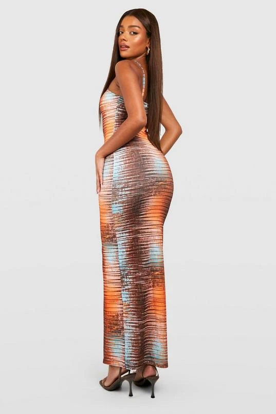 BOOHOO Halter Textured Tie Dye Maxi 2 BOOHOO Halter Textured Tie Dye Maxi - Image 2