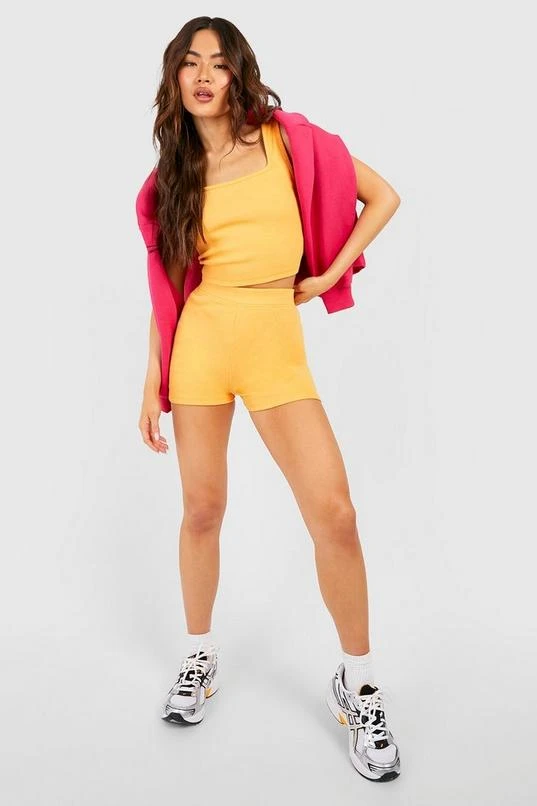BOOHOO Ribbed Crop Top And Short Set 4 BOOHOO Ribbed Crop Top And Short Set - Image 4