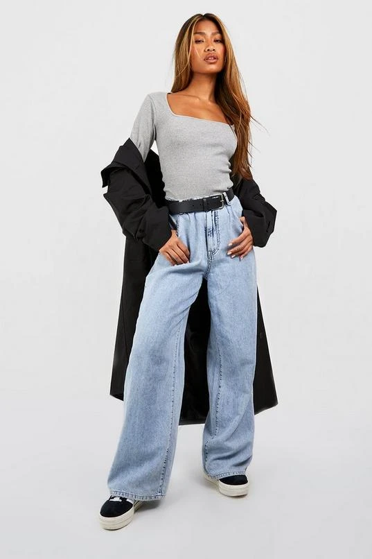 BOOHOO Basic Rib Square Neck Long Sleeve Bodysuit 3 BOOHOO Basic Rib Square Neck Long Sleeve Bodysuit - Image 3