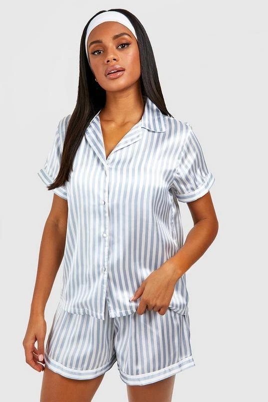 BOOHOO Contrast Stripe Pajama Short Set 1 BOOHOO Contrast Stripe Pajama Short Set