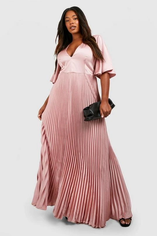 BOOHOO Plus Satin Pleated Plunge Occasion Maxi Dress 1 BOOHOO Plus Satin Pleated Plunge Occasion Maxi Dress