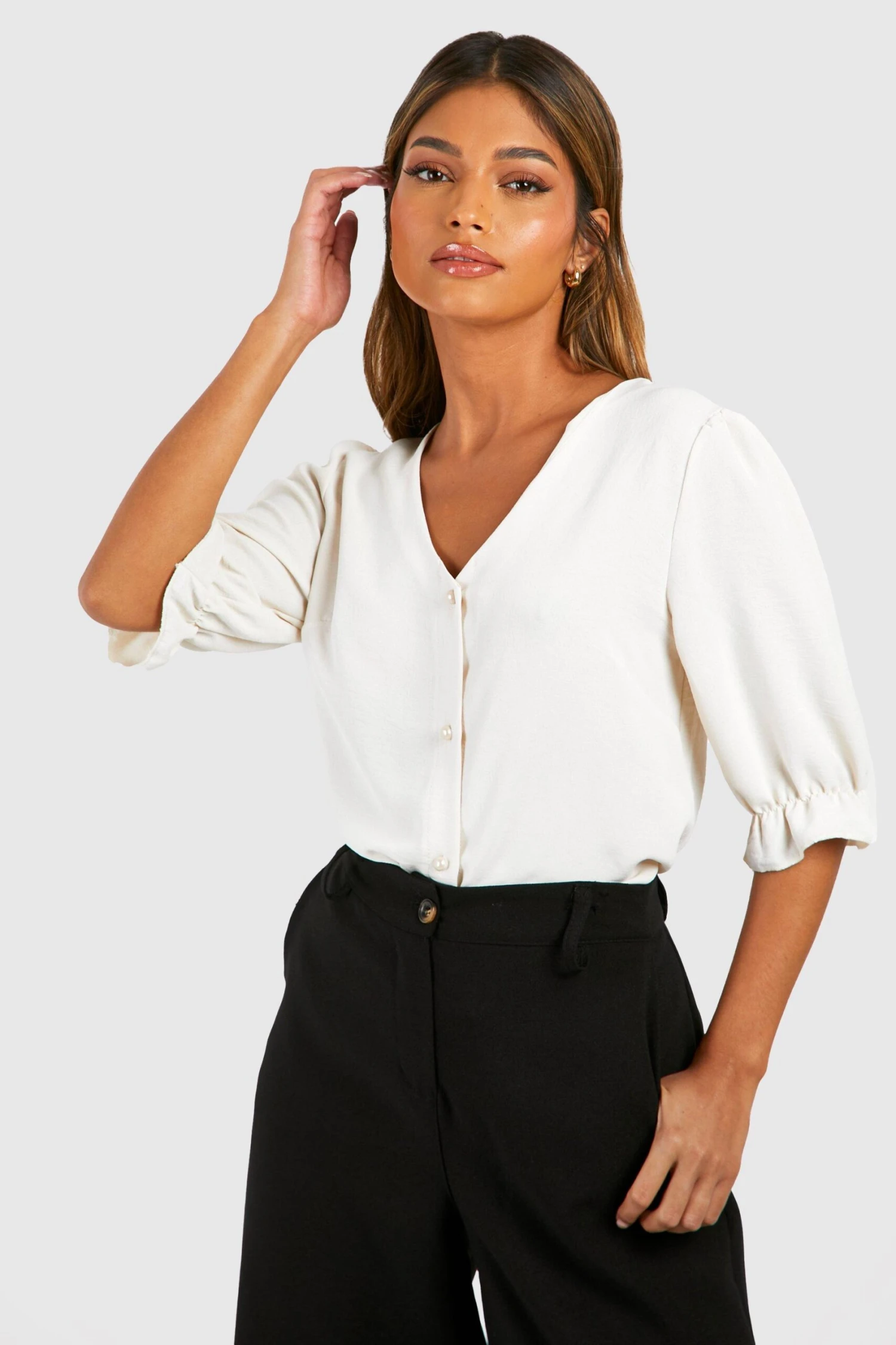 BOOHOO Cream Hammered Puff Sleeve Button Front Blouse 5 BOOHOO Cream Hammered Puff Sleeve Button Front Blouse - Image 5