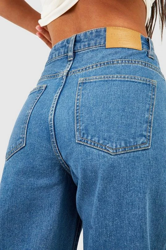 BOOHOO Petite Basics Wide Leg Jean 4 BOOHOO Petite Basics Wide Leg Jean - Image 4