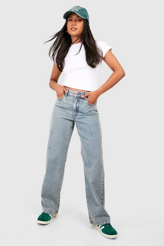 BOOHOO Petite Basics Boyfriend Jean 1 BOOHOO Petite Basics Boyfriend Jean