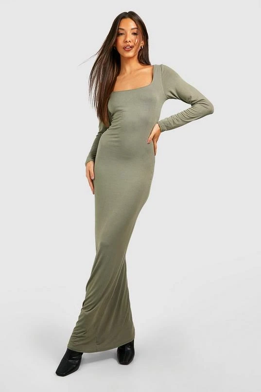 BOOHOO Square Neck Basic Maxi Dress 1 BOOHOO Square Neck Basic Maxi Dress