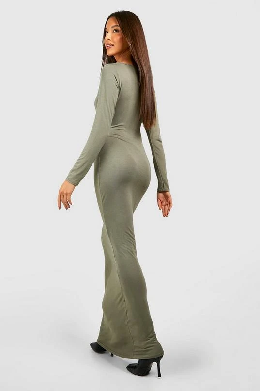 BOOHOO Square Neck Basic Maxi Dress 2 BOOHOO Square Neck Basic Maxi Dress - Image 2
