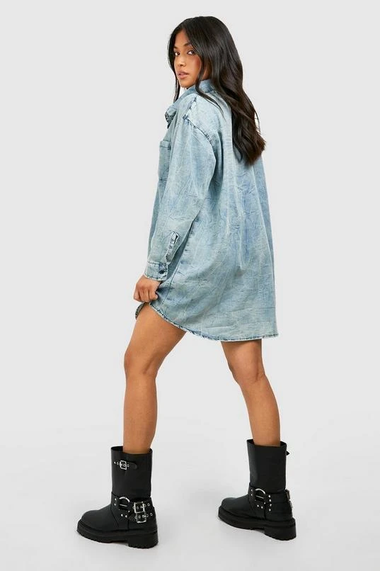 BOOHOO Petite Acid Wash Denim Shirt Dress 2 BOOHOO Petite Acid Wash Denim Shirt Dress - Image 2