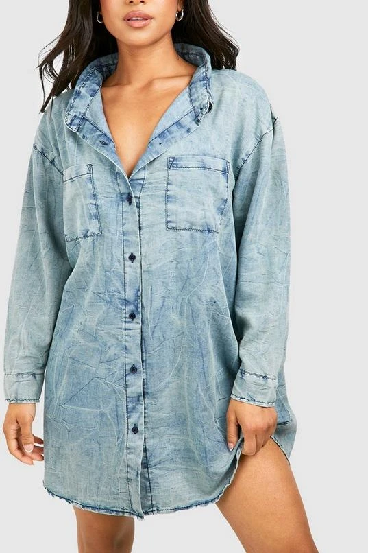 BOOHOO Petite Acid Wash Denim Shirt Dress 4 BOOHOO Petite Acid Wash Denim Shirt Dress - Image 4