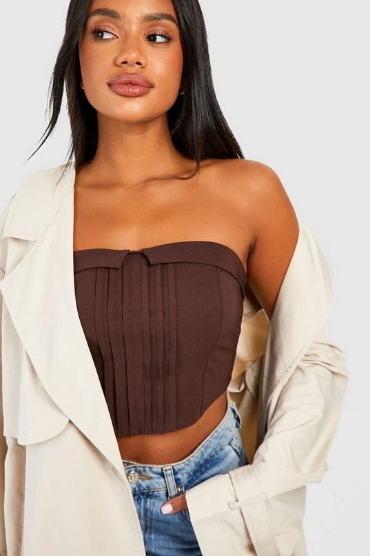 BOOHOO Bengaline Pleat Front Curved Hem Corset 3 BOOHOO Bengaline Pleat Front Curved Hem Corset - Image 3