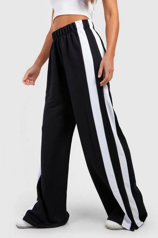 BOOHOO Tall Stripe Split Detail Wide Leg Jogger 3 BOOHOO Tall Stripe Split Detail Wide Leg Jogger - Image 3