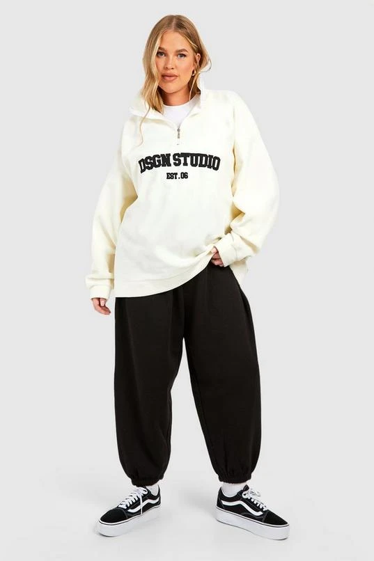 BOOHOO Cream Plus Dsgn Studio Embroidered Half Zip Oversized Sweatshirt 3 BOOHOO Cream Plus Dsgn Studio Embroidered Half Zip Oversized Sweatshirt - Image 3