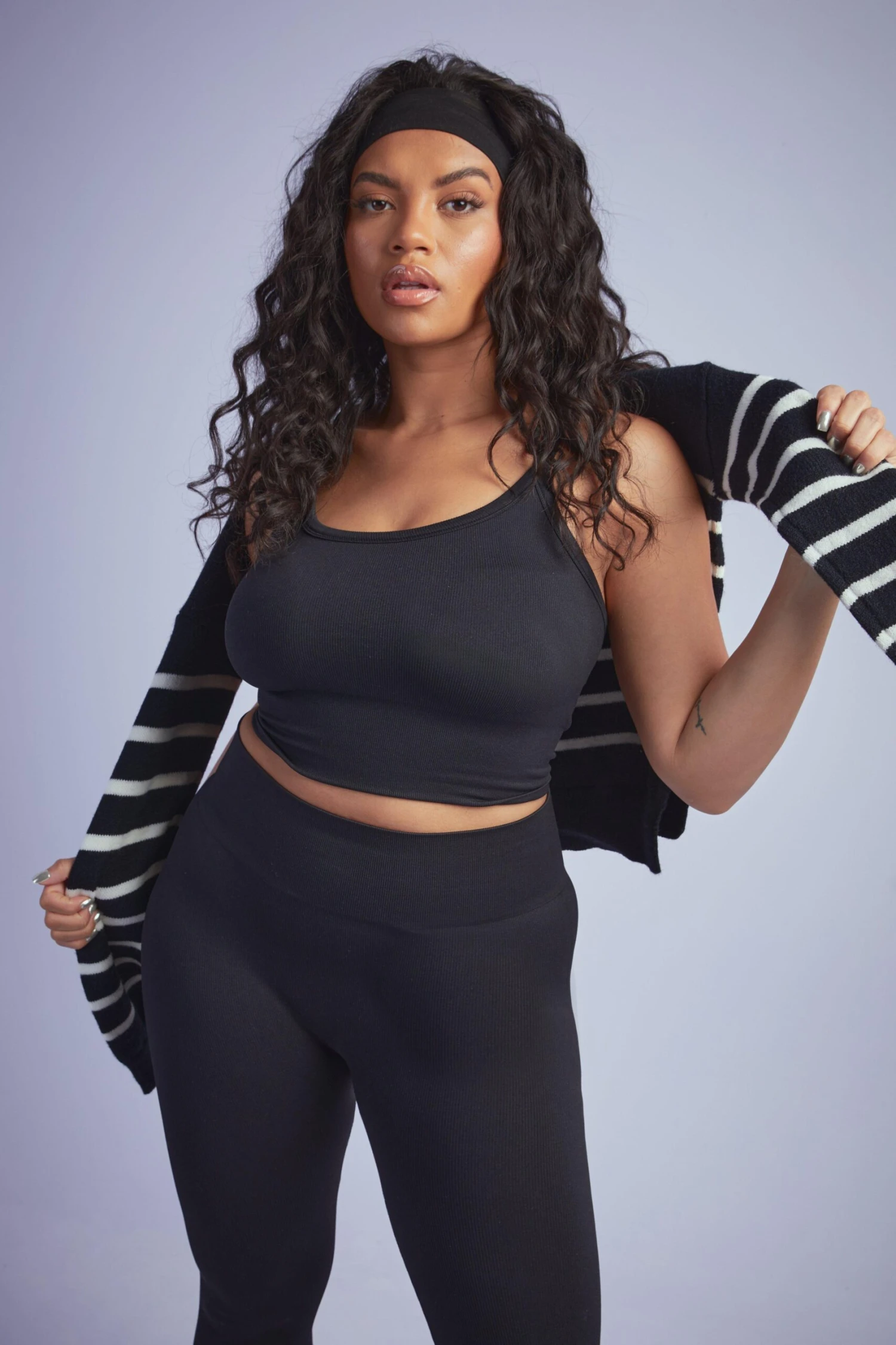 Boohoo Basics Plus Seamless Rib Longline Sports Bra 5 Boohoo Basics Plus Seamless Rib Longline Sports Bra - Image 5