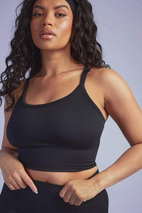 Boohoo Basics Plus Seamless Rib Longline Sports Bra 4 Boohoo Basics Plus Seamless Rib Longline Sports Bra - Image 4