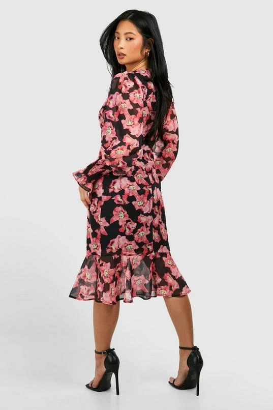 BOOHOO Petite Floral Ruffle Hem Woven Midi Dress 2 BOOHOO Petite Floral Ruffle Hem Woven Midi Dress - Image 2